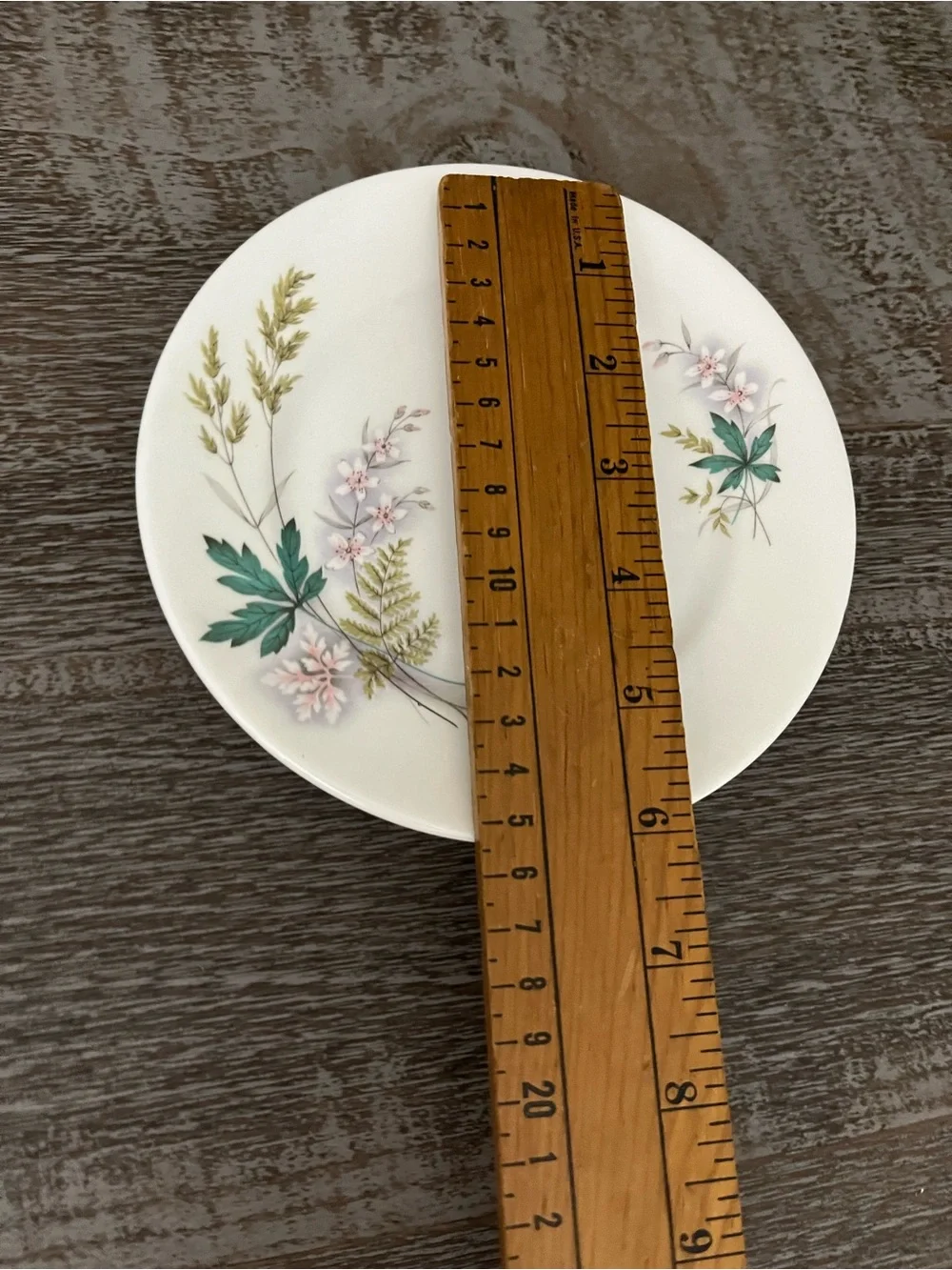 Vintage Queen Anne bone china plate in the Louise pattern, set of six